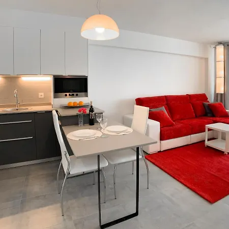 Clubrent - Edf Calpemar, Planta 8, Primera Linea * Calpe