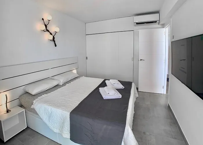 Clubrent - Edf Calpemar, Planta 8, Primera Linea Apartment *